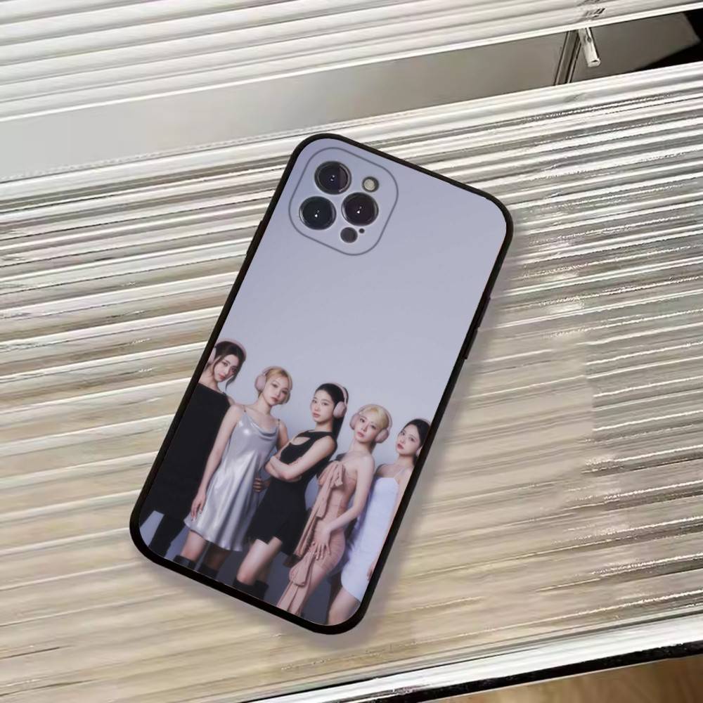 Vogue L-LE S-SSERAFIM Custodia - Phone Cases Vogue recensione e prezzo