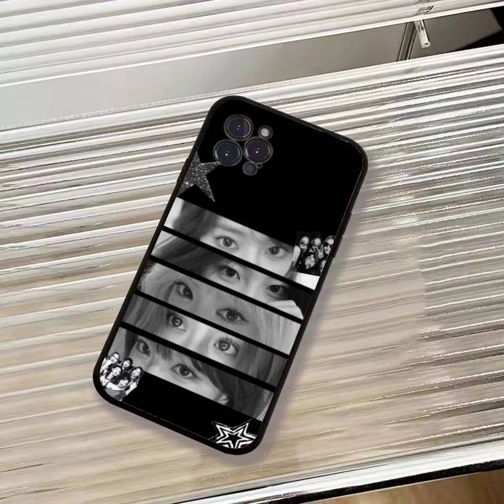 Vogue L-LE S-SSERAFIM Custodia - Phone Cases Vogue recensione e prezzo